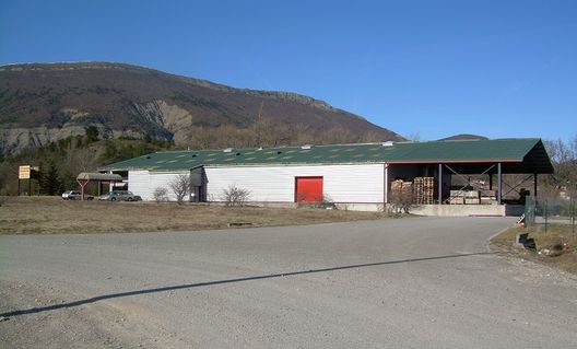 Bâtiment industriel à proximité de Gap, Aspres-sur-Buëch 